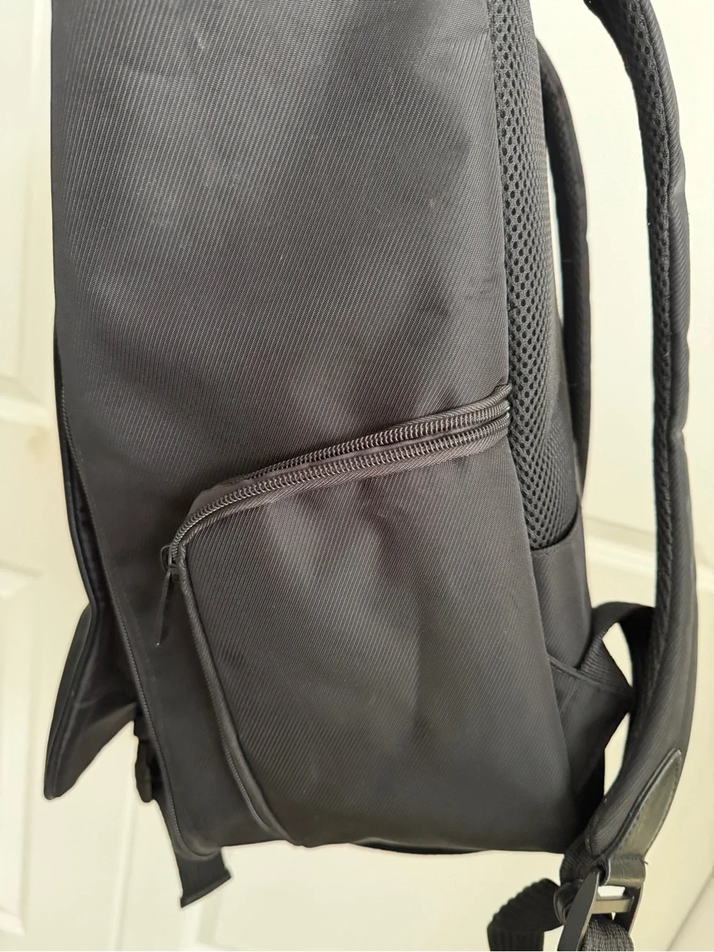 BEIS The Hanging Backpack in Black
